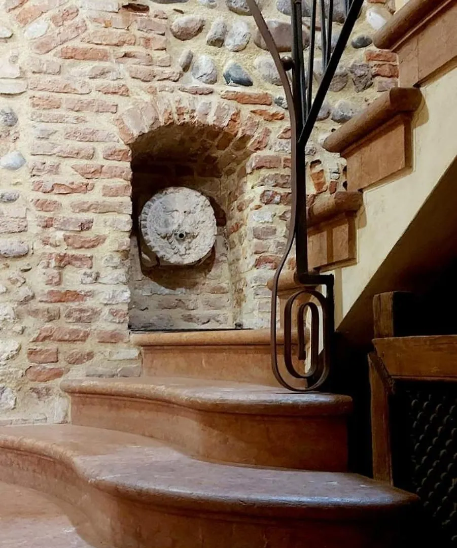 Elle Palace - Simply Elegant Verona 0*,