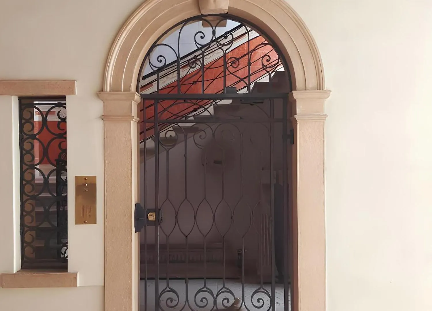 Gasthof Elle Palace - Simply Elegant Verona Italien