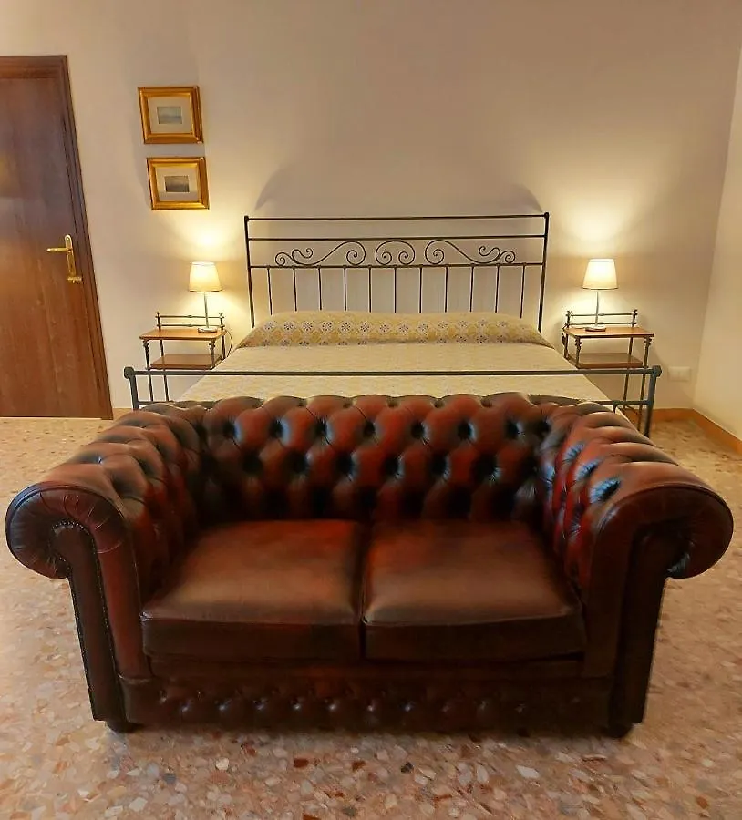 Elle Palace - Simply Elegant Verona