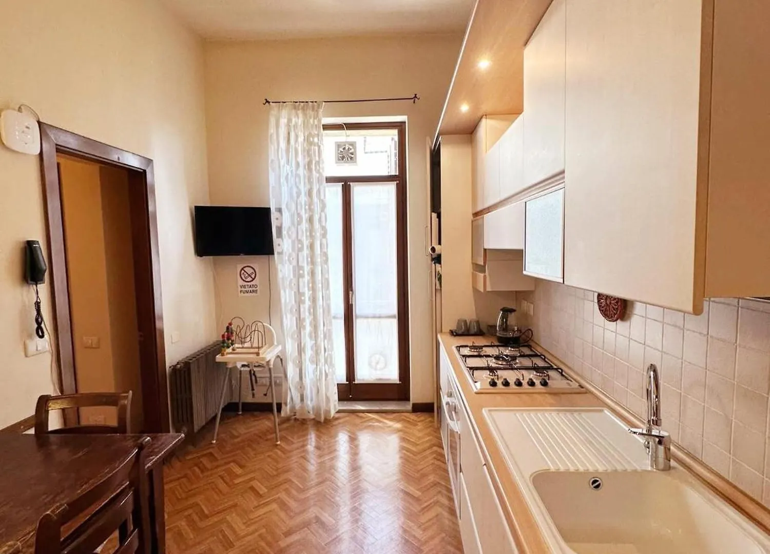 Elle Palace - Simply Elegant Verona